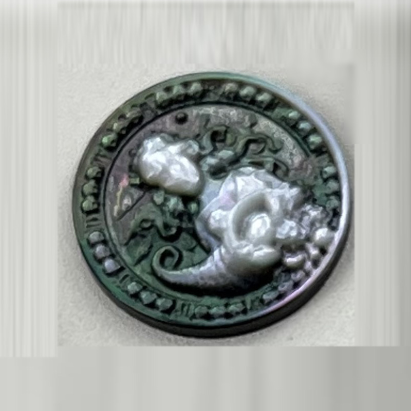 Black Shell Carving the Twelve Constellations of Virgo