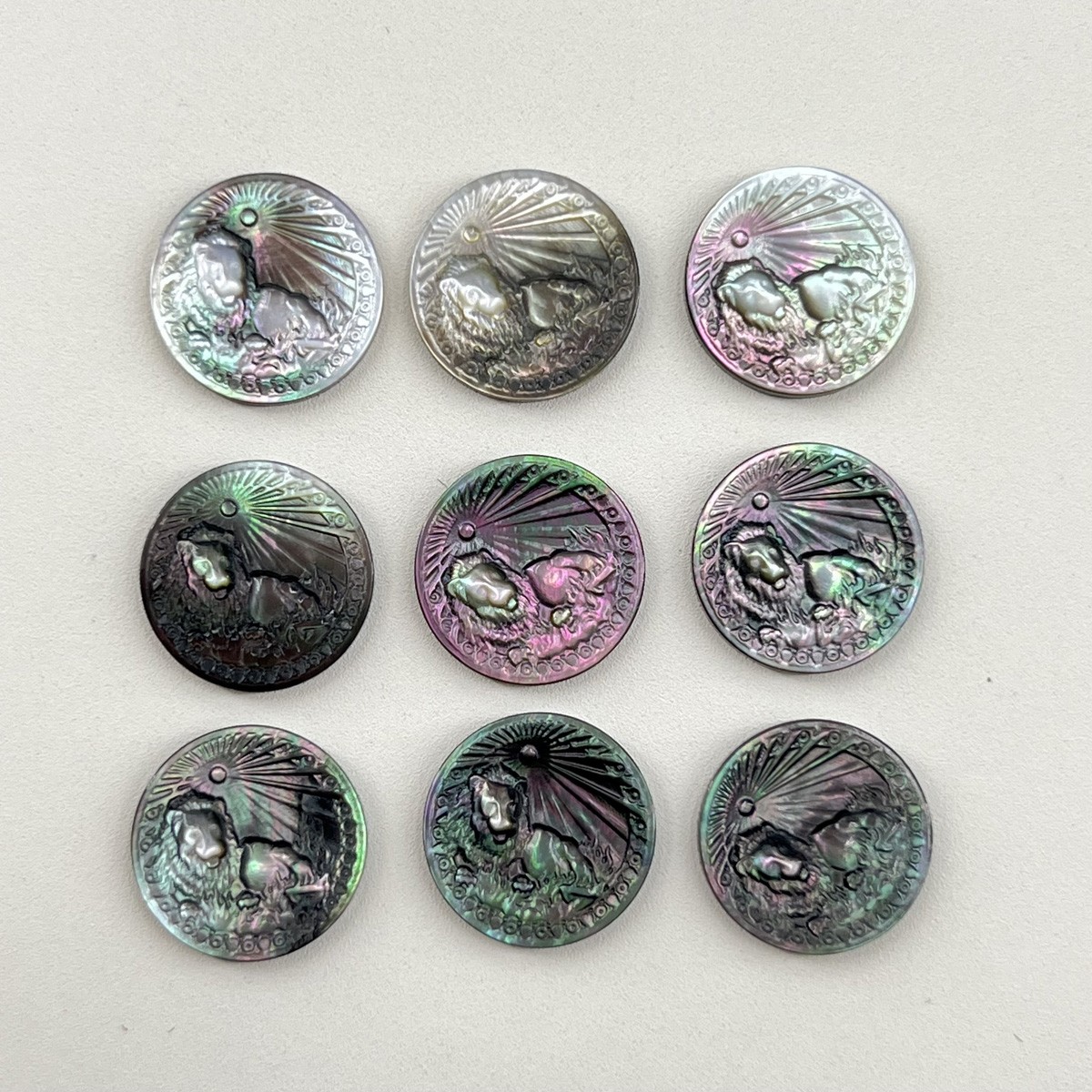 Black Shell Carving of the Twelve Constellations: Leo