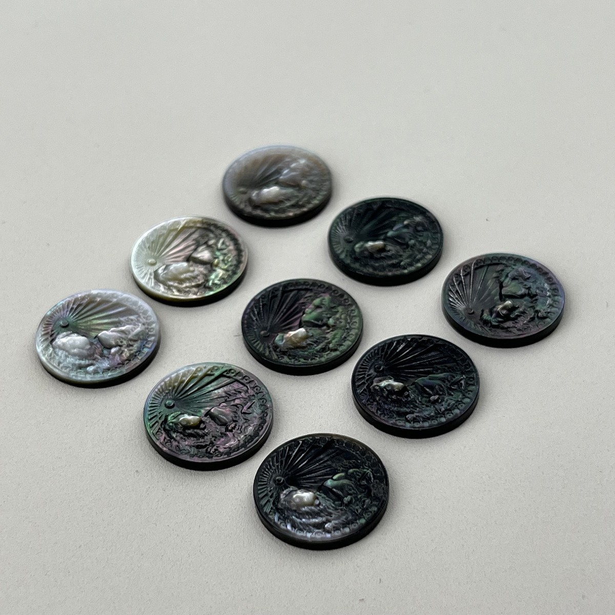 Black Shell Carving of the Twelve Constellations: Leo